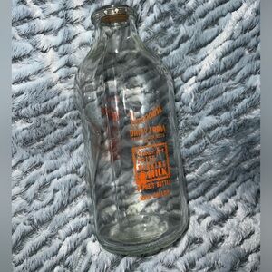 VINTAGE HARPAIN’S DAIRY FARM-FRESNO, CA-GLASS HALF GAL MILK BOTTLE ORANGE PRINT